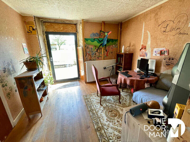 Maison à COIFFY-LE-BAS