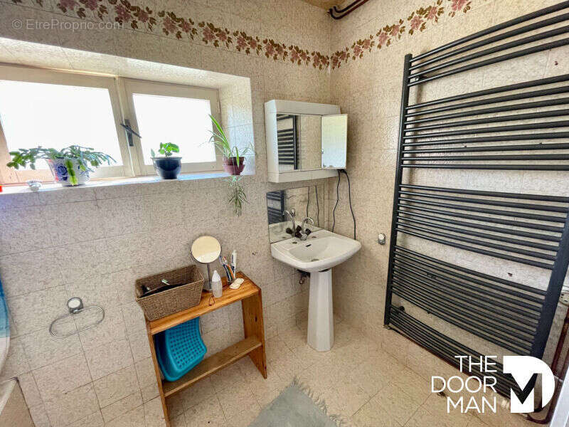 Maison à COIFFY-LE-BAS