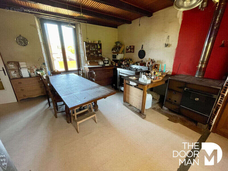 Maison à COIFFY-LE-BAS