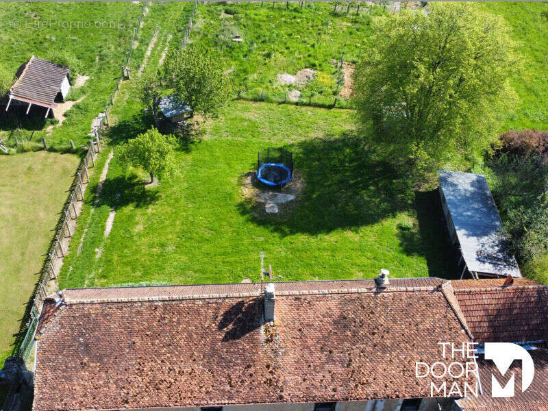 Maison à COIFFY-LE-BAS