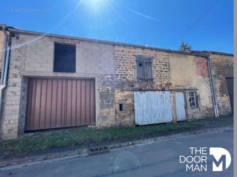 Maison à COIFFY-LE-BAS