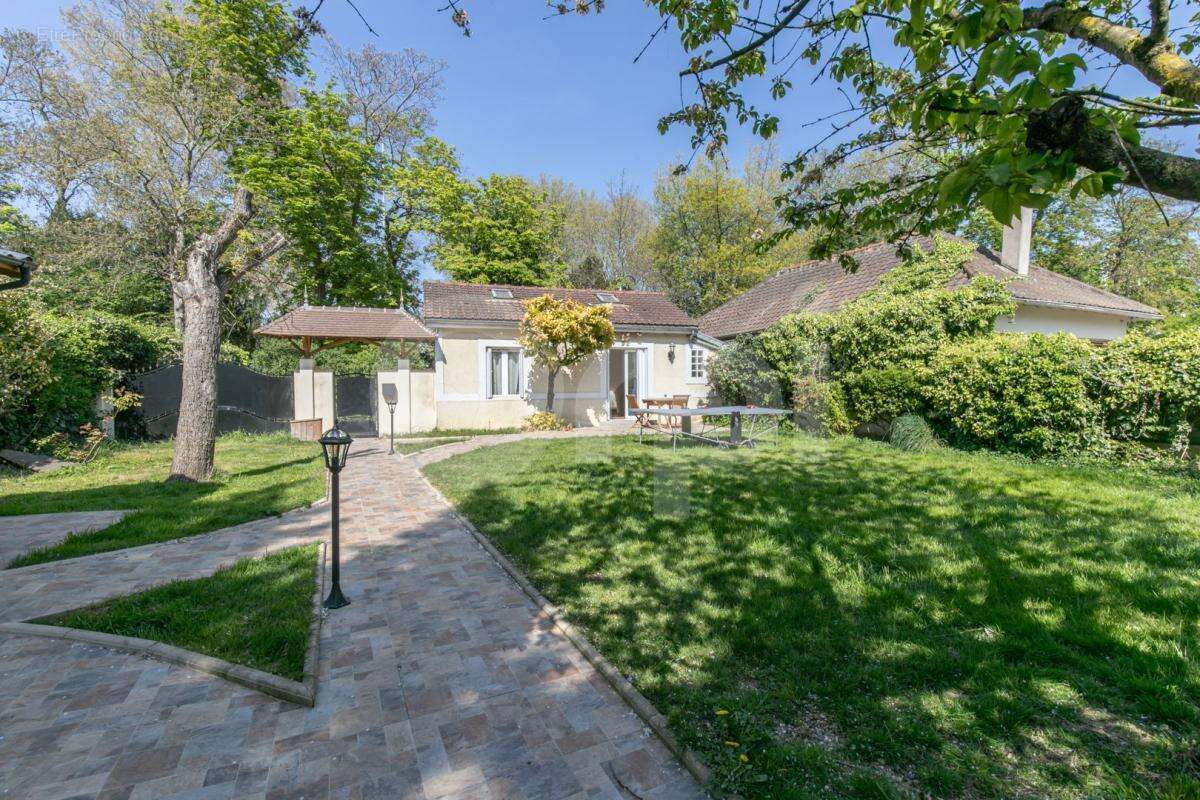 Maison à NOGENT-SUR-MARNE