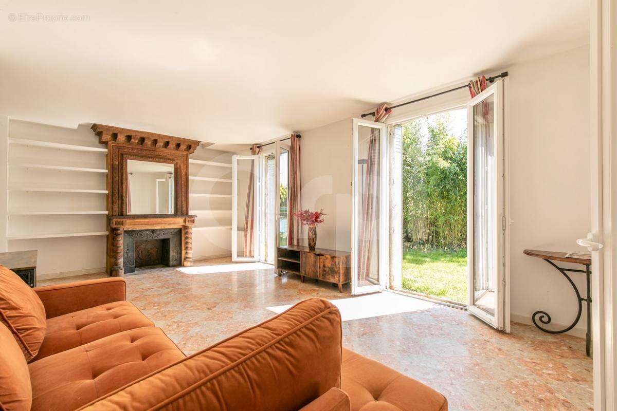 Maison à NOGENT-SUR-MARNE