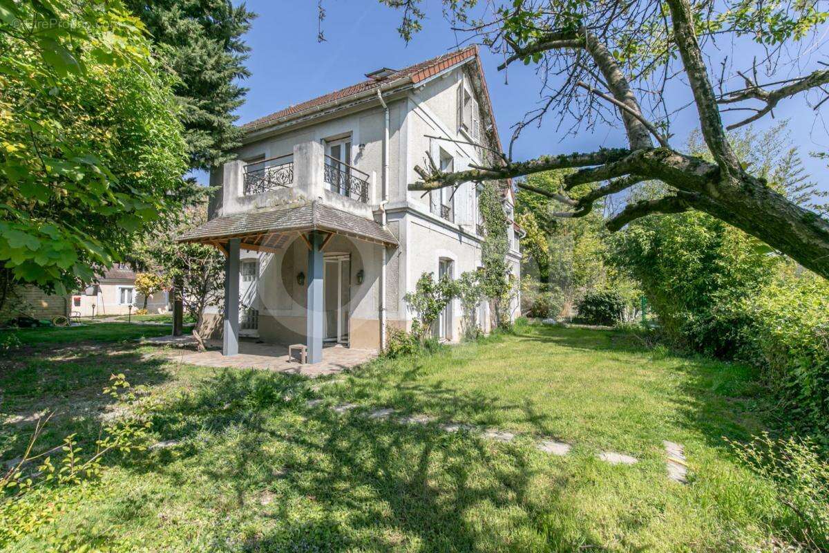 Maison à NOGENT-SUR-MARNE