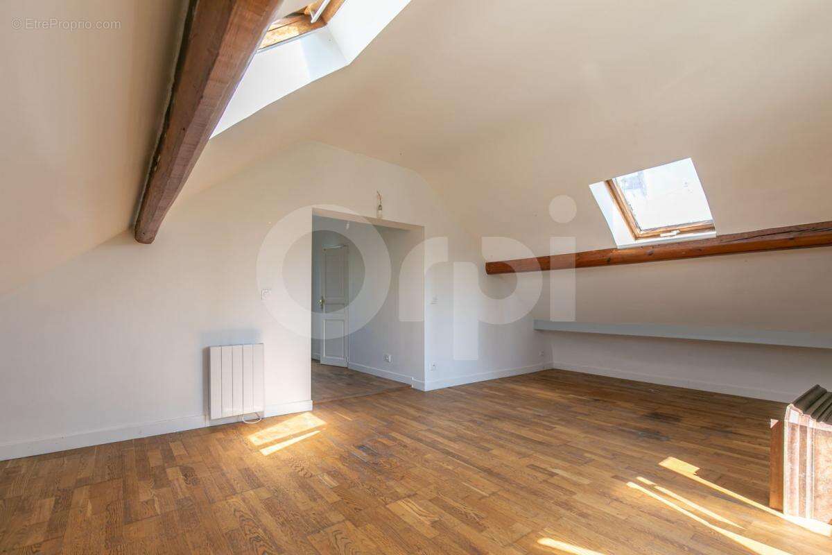 Maison à NOGENT-SUR-MARNE