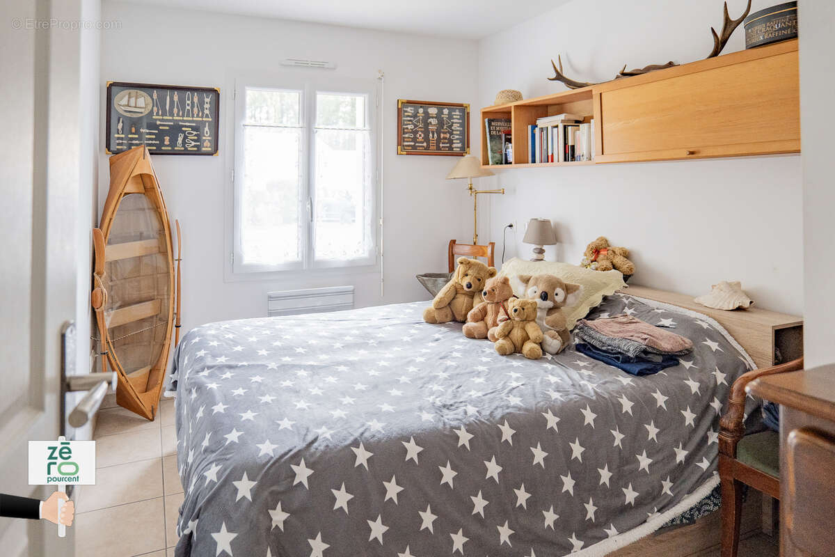 Maison à MOUTIERS-LES-MAUXFAITS