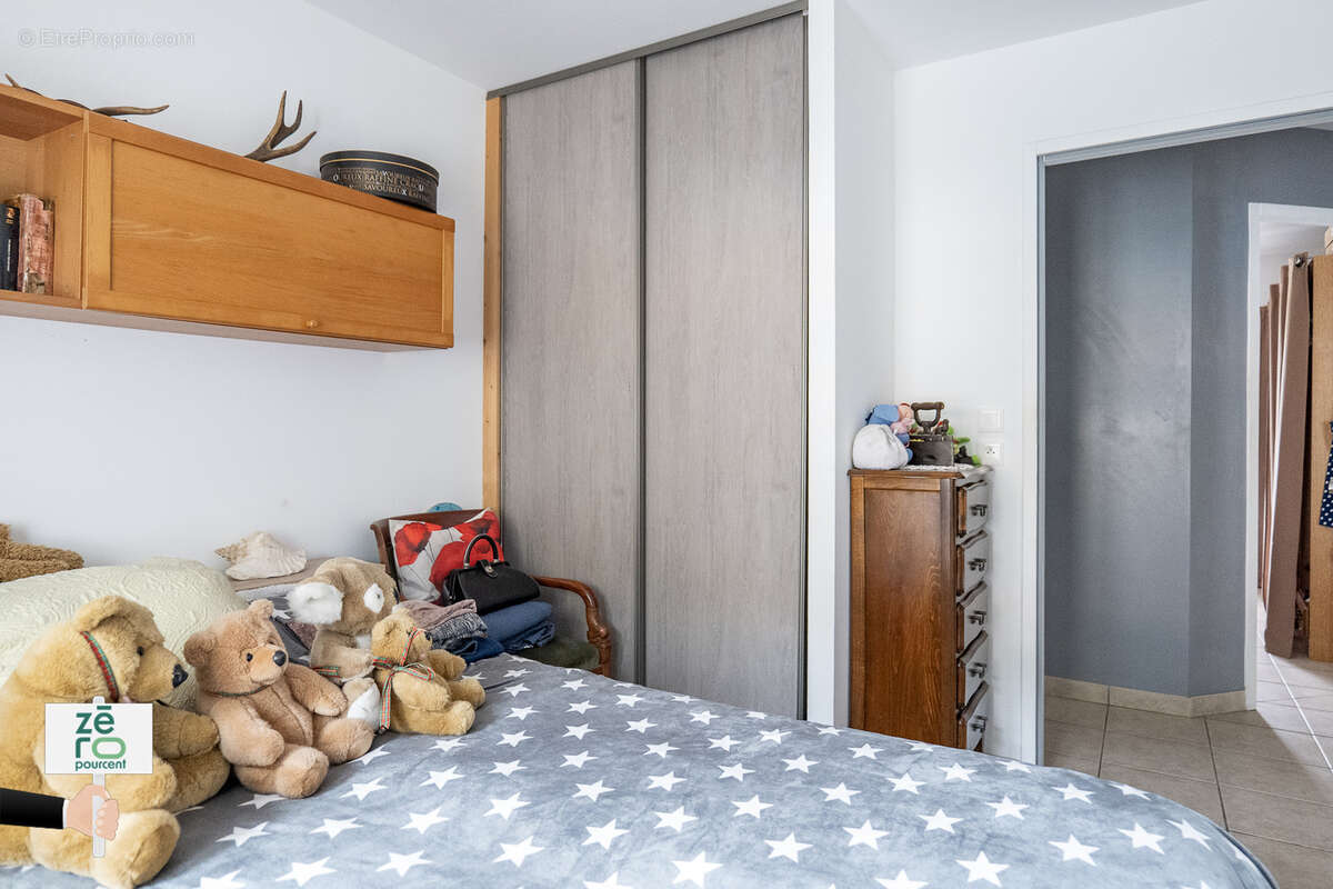 Maison à MOUTIERS-LES-MAUXFAITS