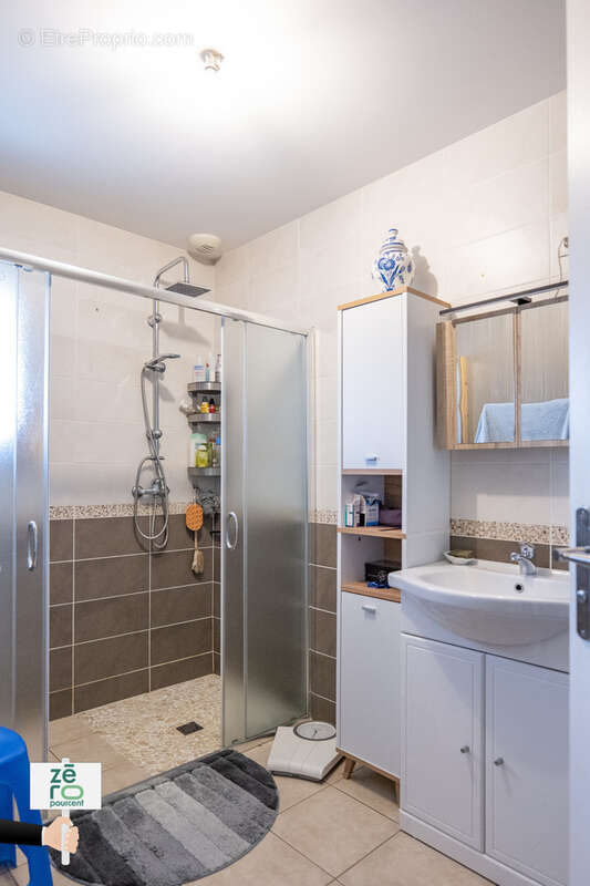 Maison à MOUTIERS-LES-MAUXFAITS