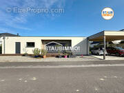 Maison à VILLAGE-NEUF