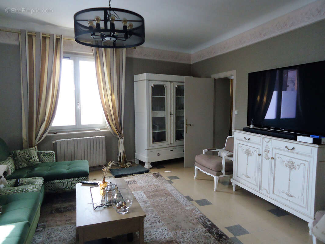 Maison à CASTELSARRASIN