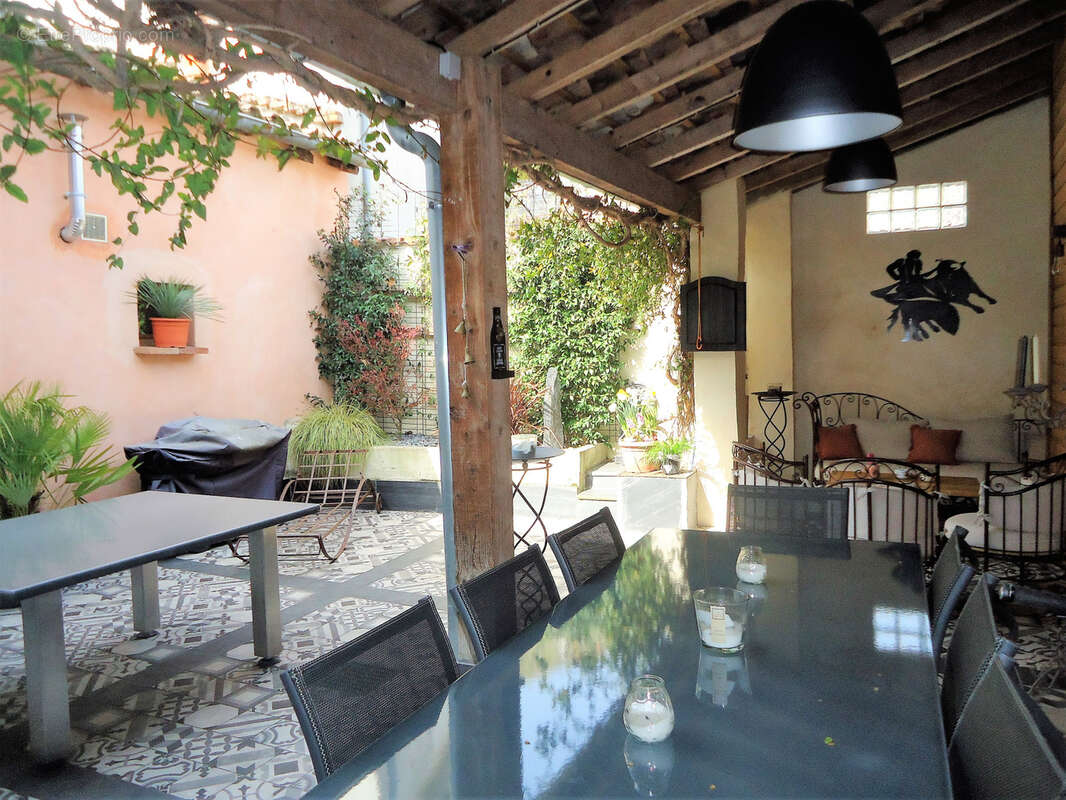 Maison à CASTELSARRASIN