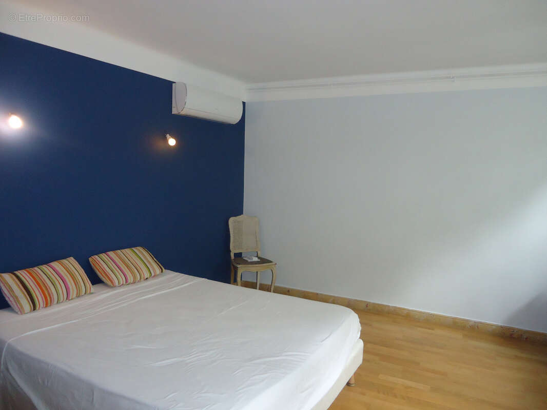 Maison à CASTELSARRASIN