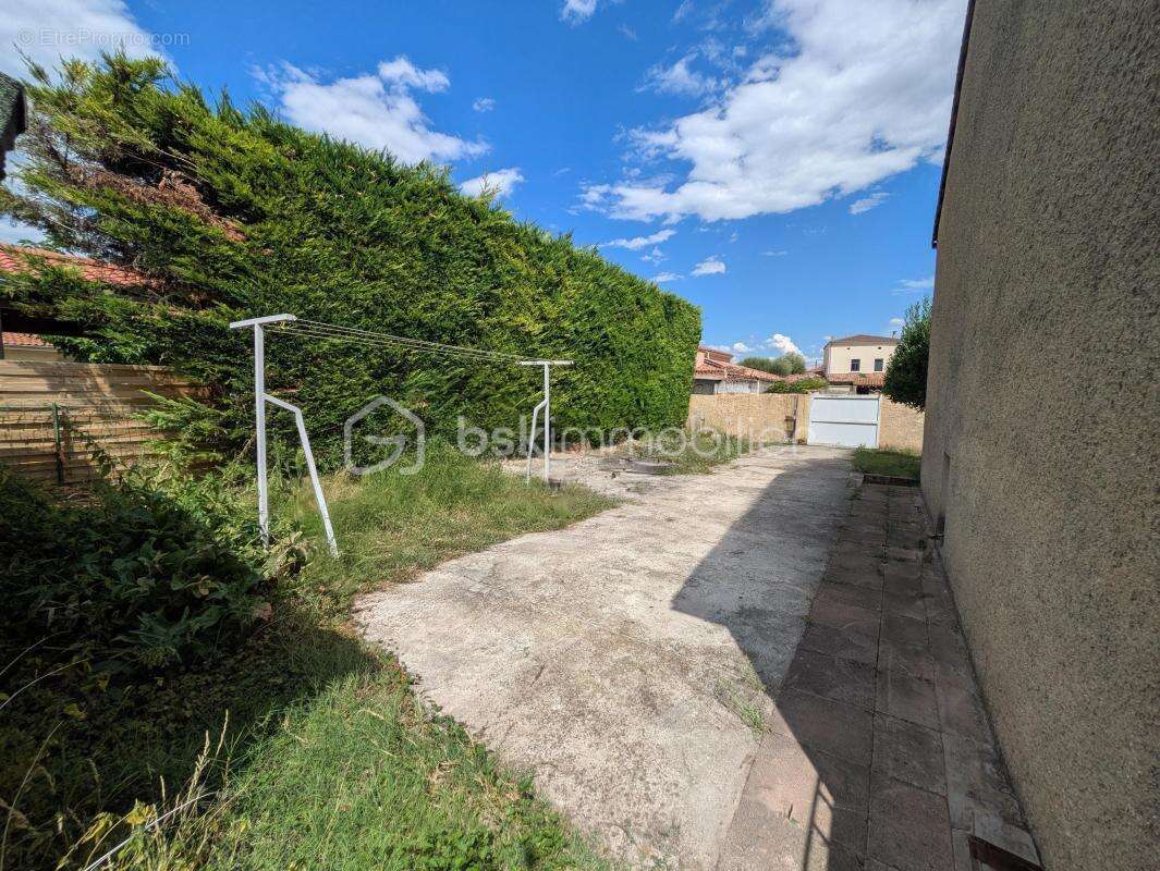 Maison à PONT-DE-L&#039;ISERE