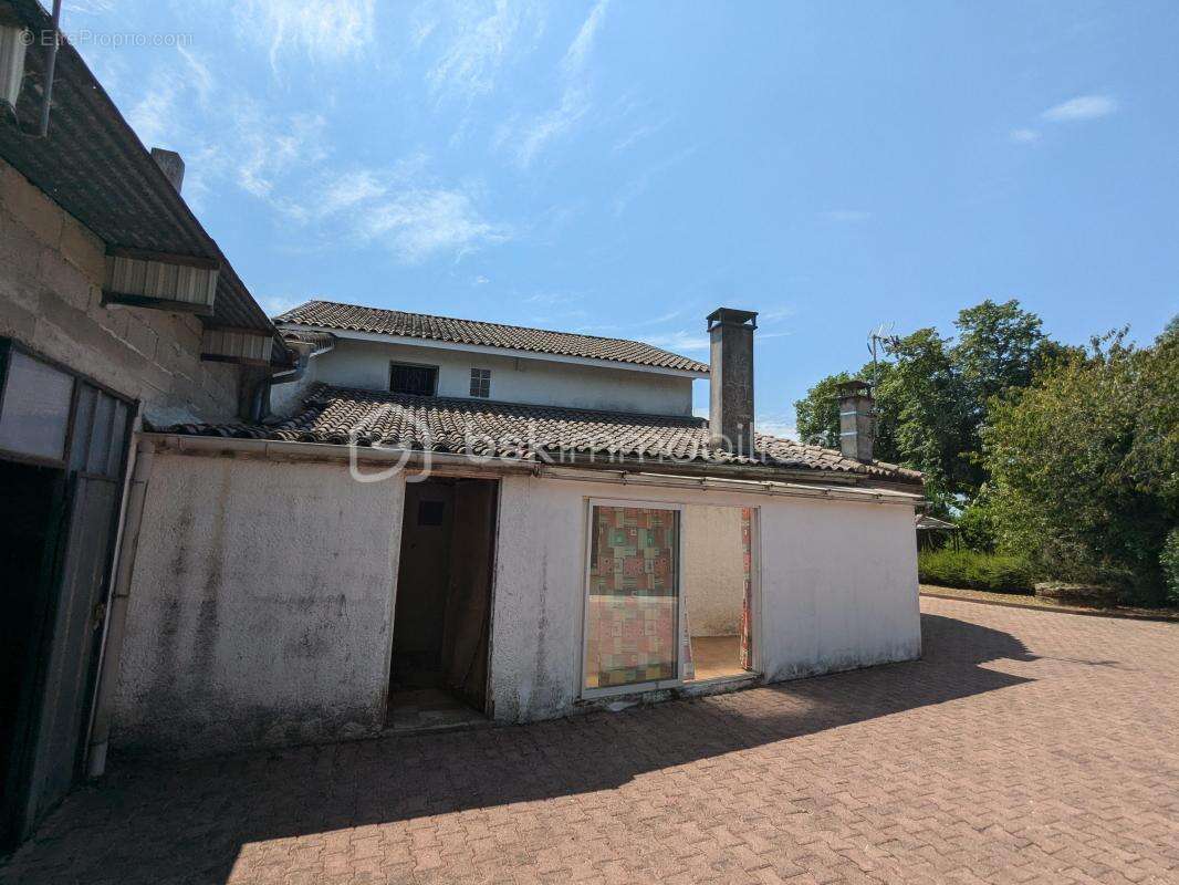 Maison à SAINT-PEY-D&#039;ARMENS