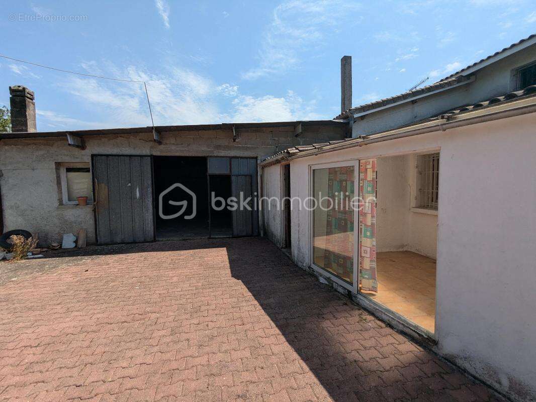 Maison à SAINT-PEY-D&#039;ARMENS