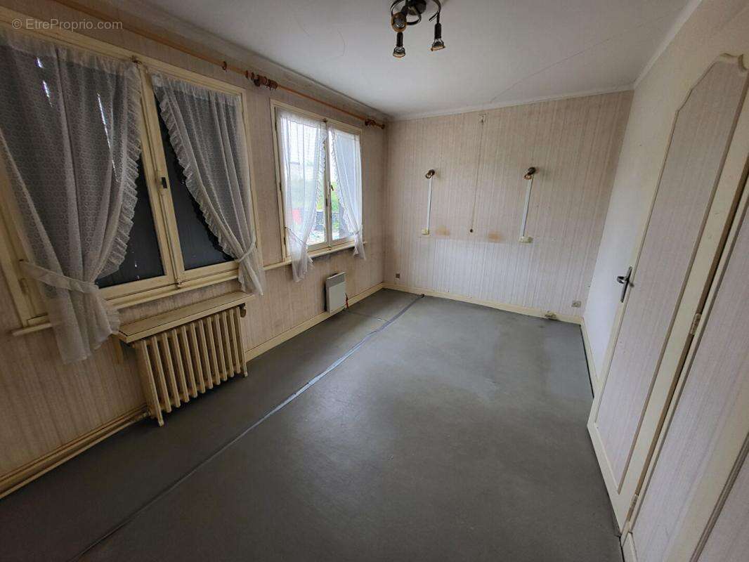 Maison à MARLES-LES-MINES