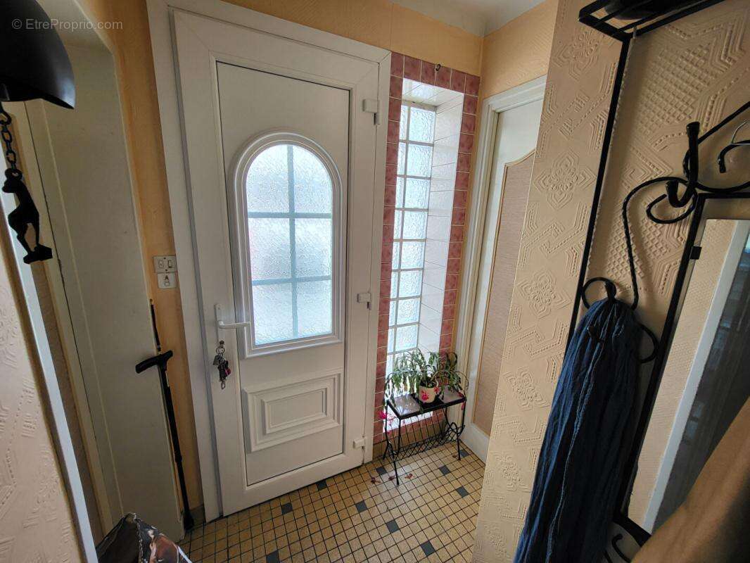 Maison à MARLES-LES-MINES