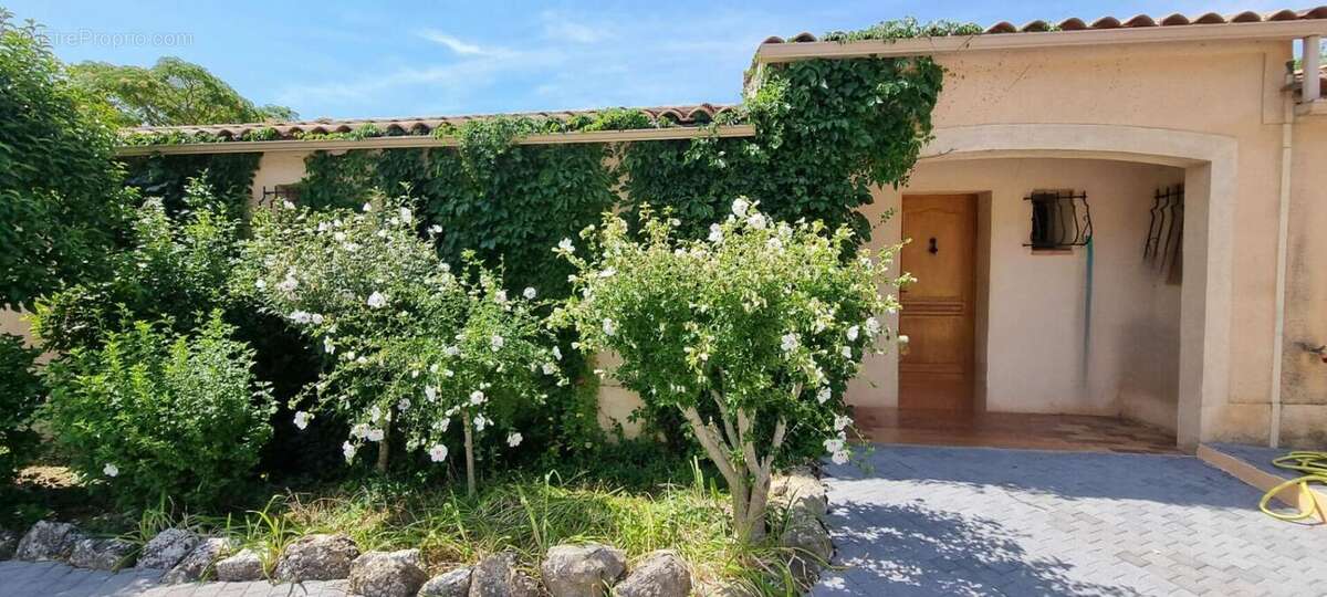 Maison à CUGES-LES-PINS