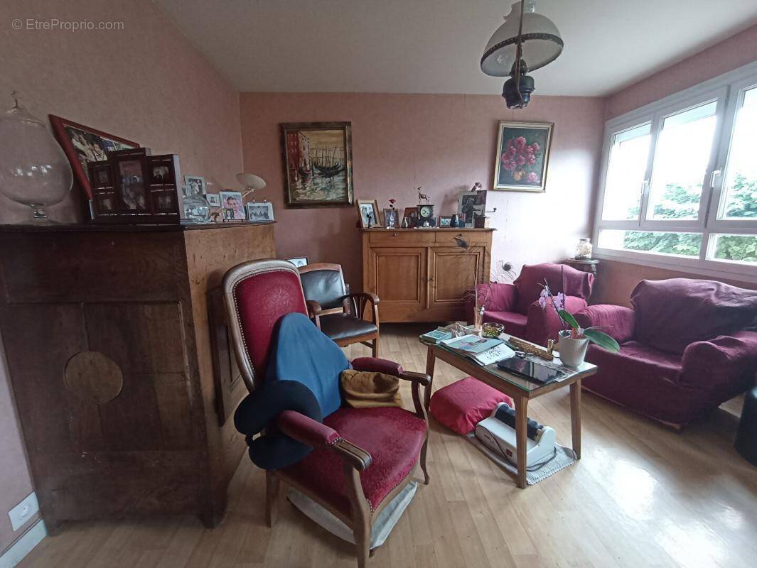 Appartement à CHATEAUROUX
