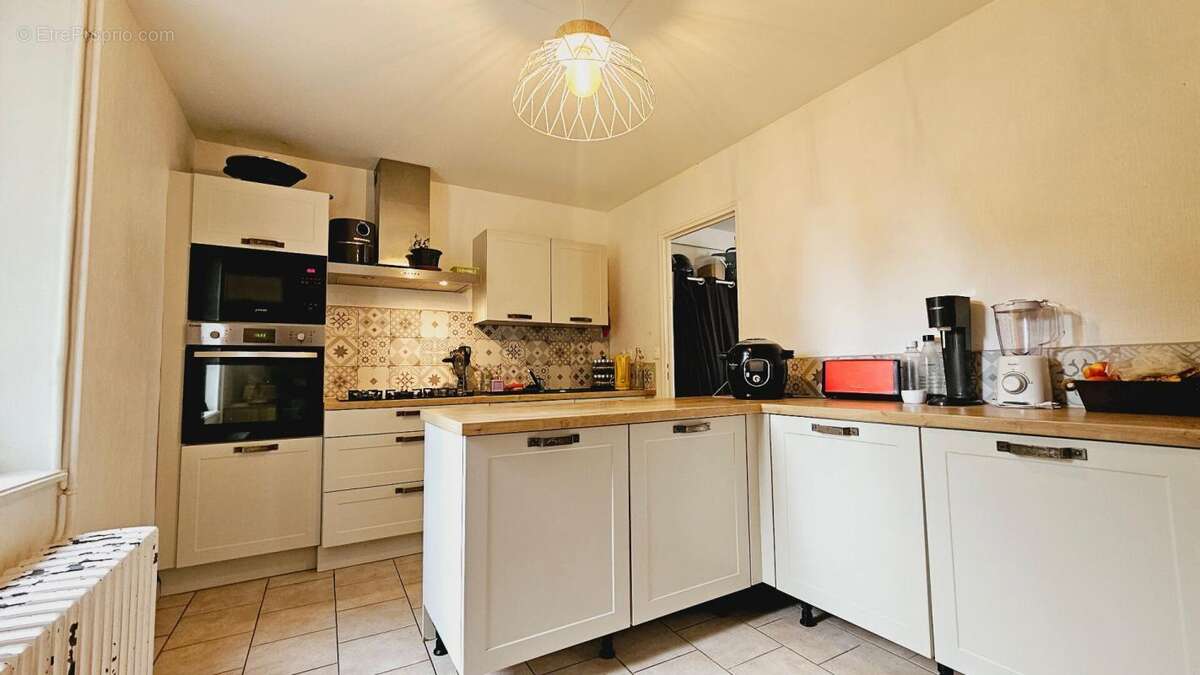 Maison à SAINT-GERMAIN-DU-PUY