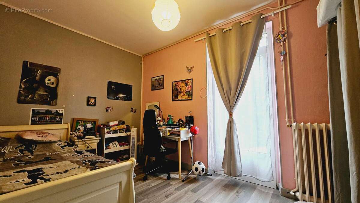 Maison à SAINT-GERMAIN-DU-PUY