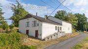 Maison à SAINT-EUTROPE-DE-BORN