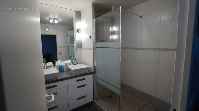 Appartement à SAINT-GRATIEN