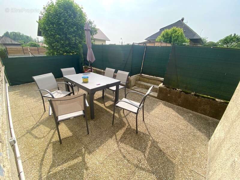 Appartement à MEROUX