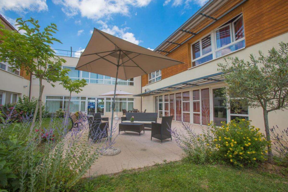 Appartement à VILLENEUVE-DE-RIVIERE