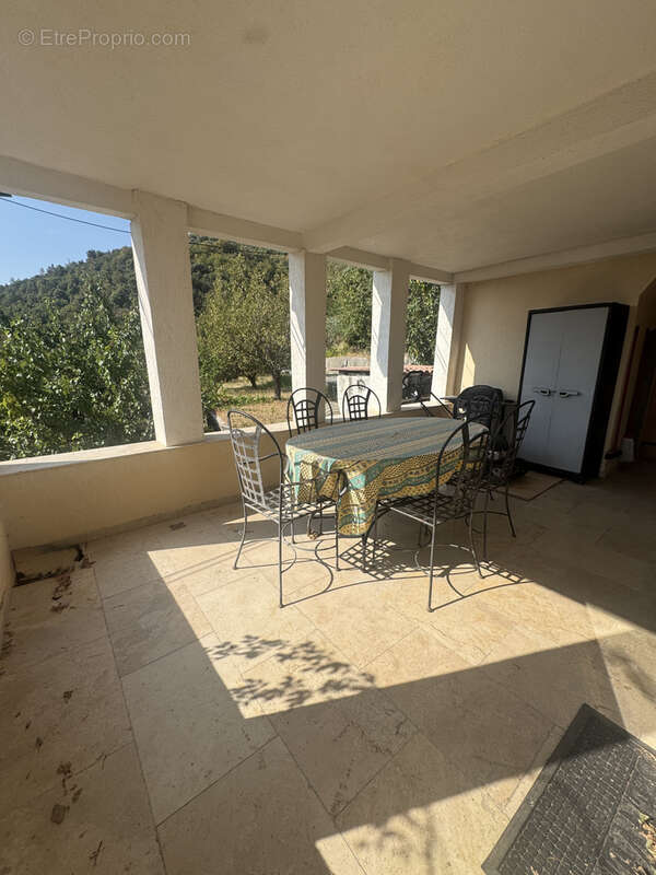 Appartement à BENDEJUN