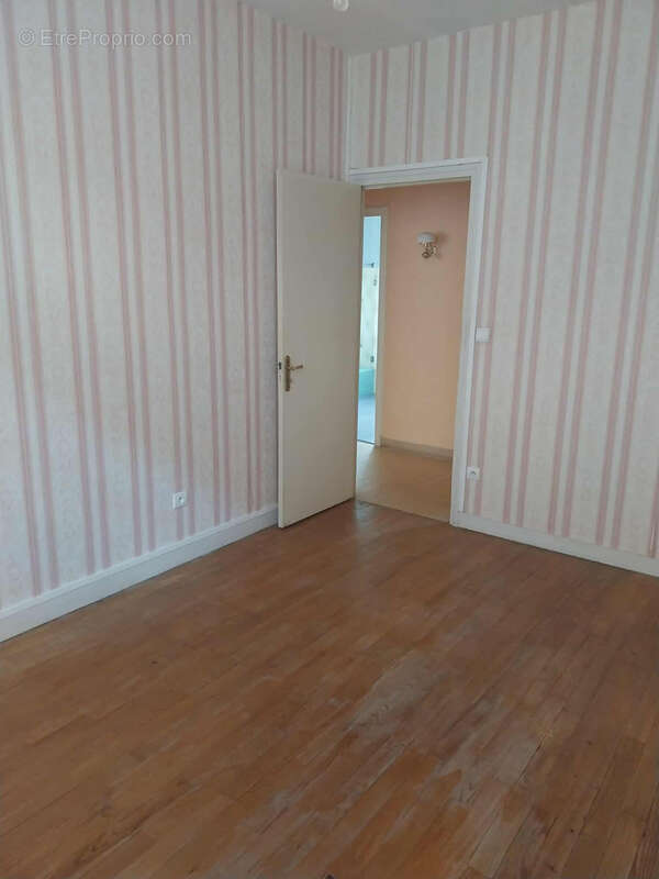 Maison à NEUFCHATEL-EN-BRAY