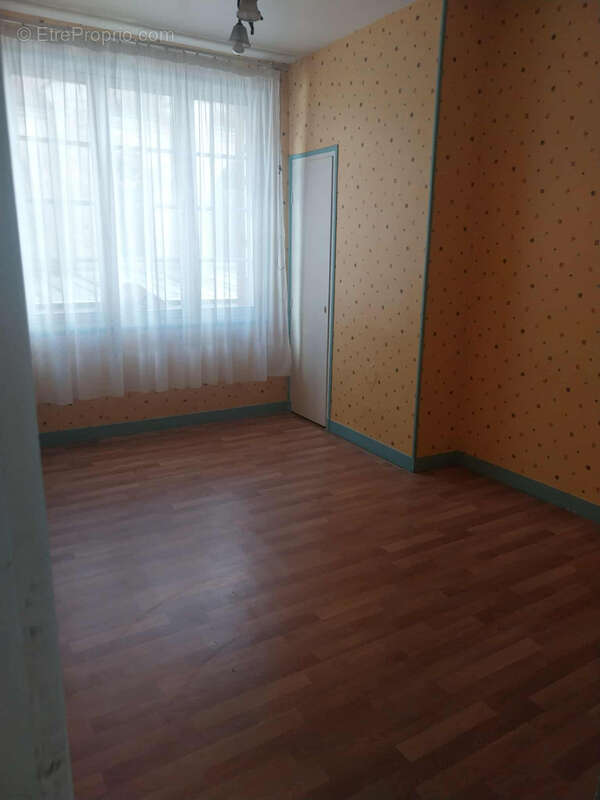 Maison à NEUFCHATEL-EN-BRAY