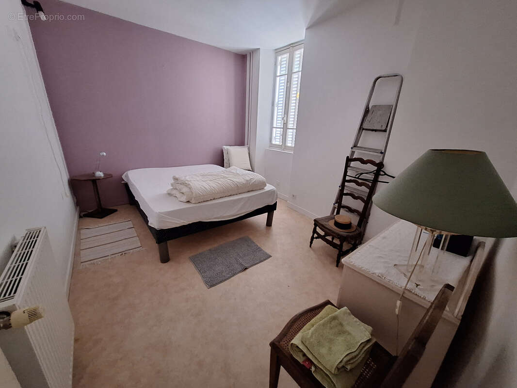 Appartement à EGRISELLES-LE-BOCAGE