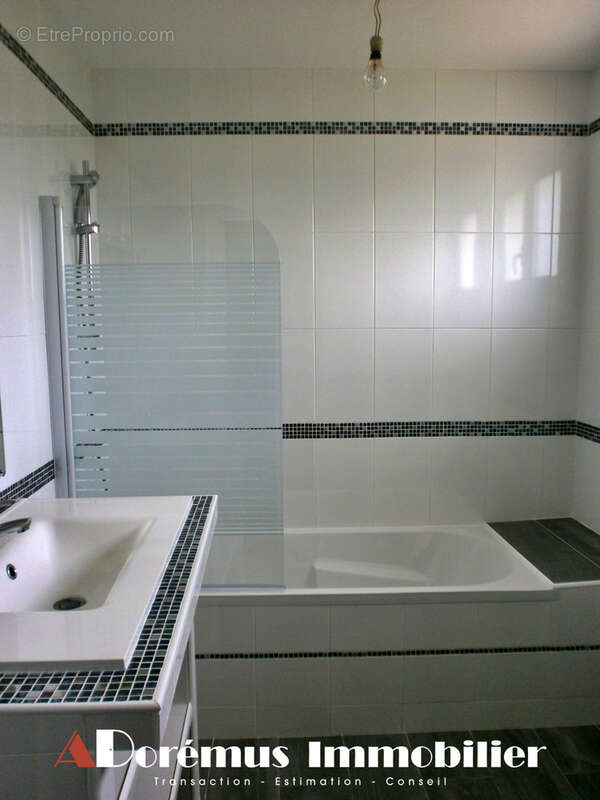 Maison à SAINT-CAPRAIS-DE-BORDEAUX