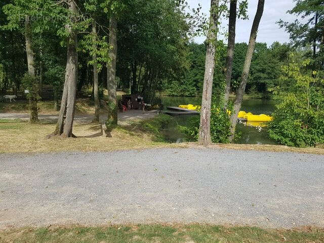 Autre à SAINT-LEGER-EN-BRAY