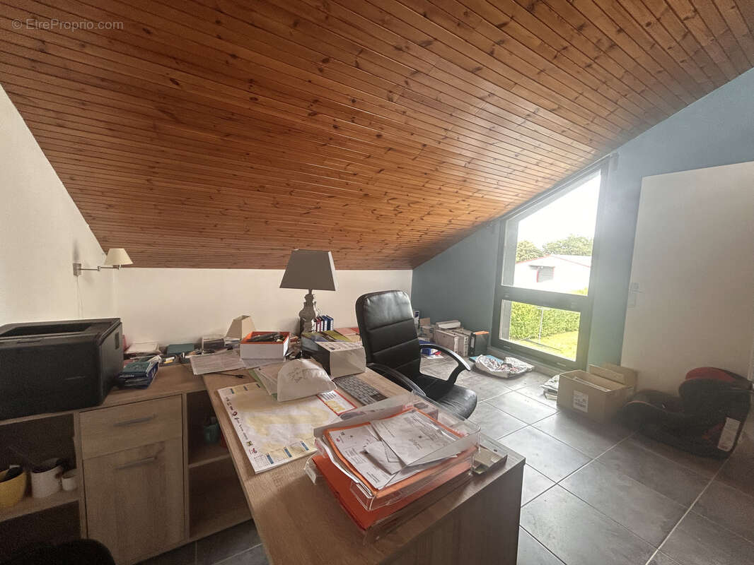 Commerce à ROCLINCOURT