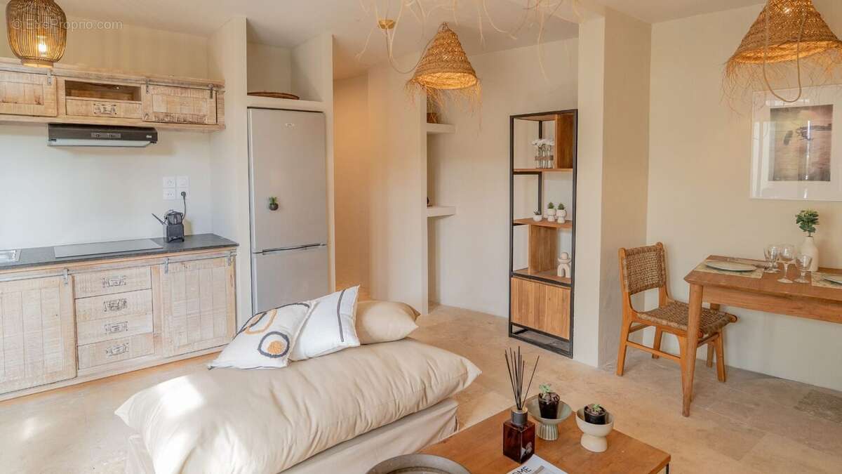 Maison à SAINT-DENIS