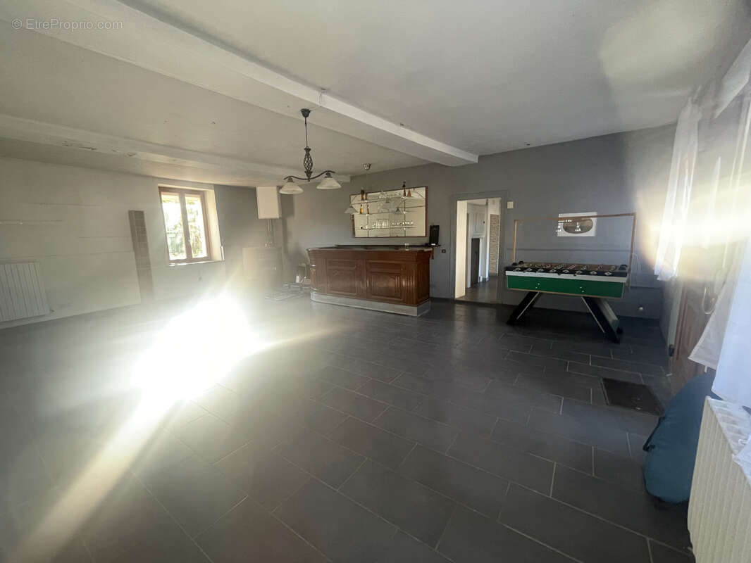 Maison à PIERREFITTE-SUR-AIRE