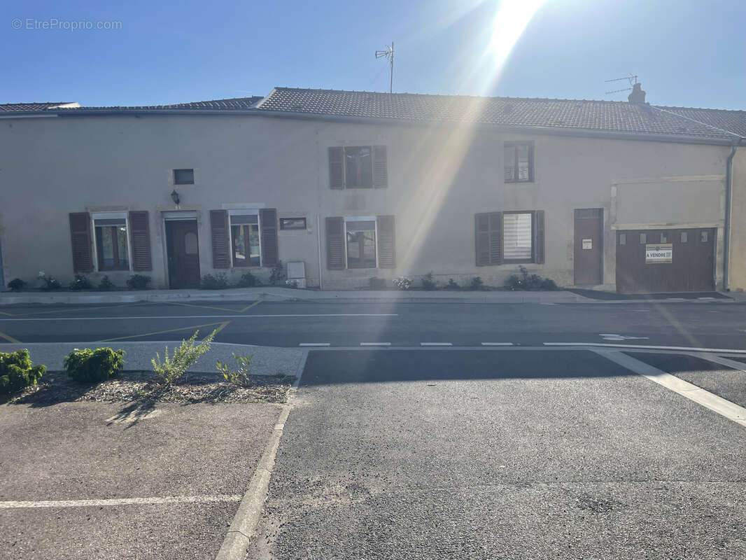 Maison à PIERREFITTE-SUR-AIRE