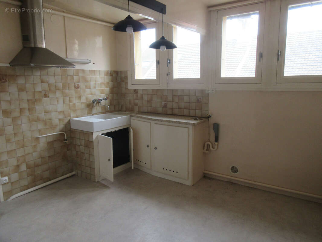 Appartement à COULOMMIERS