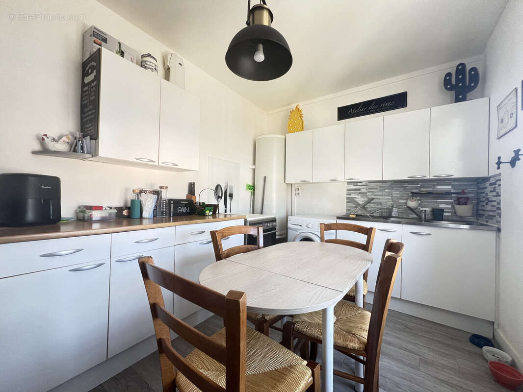 Appartement à AUNAY-SOUS-AUNEAU