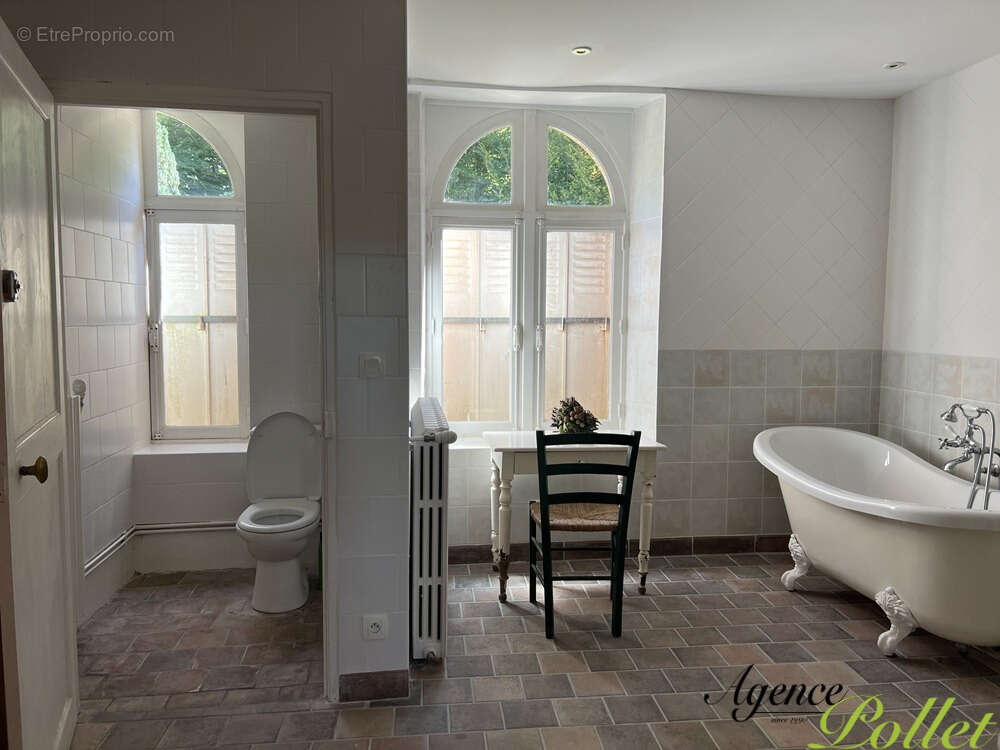 Maison à AUBIGNY-SUR-NERE