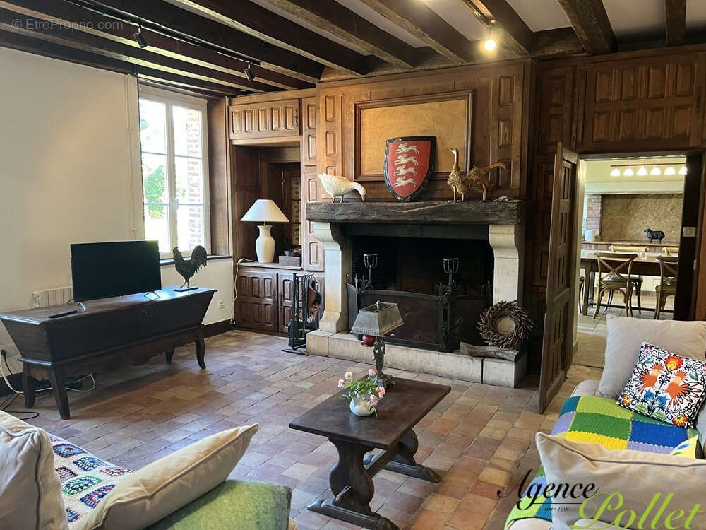 Maison à AUBIGNY-SUR-NERE