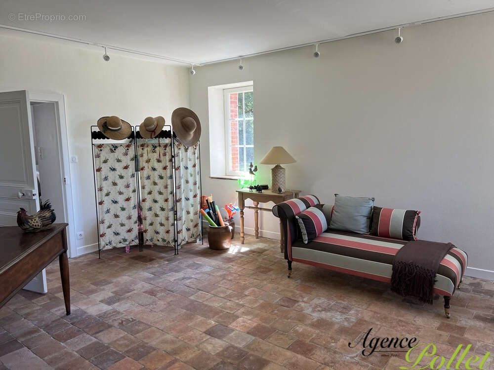 Maison à AUBIGNY-SUR-NERE