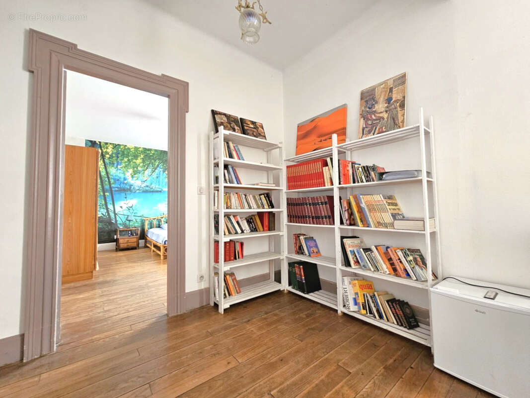 Maison à SAINTE-LIVRADE-SUR-LOT