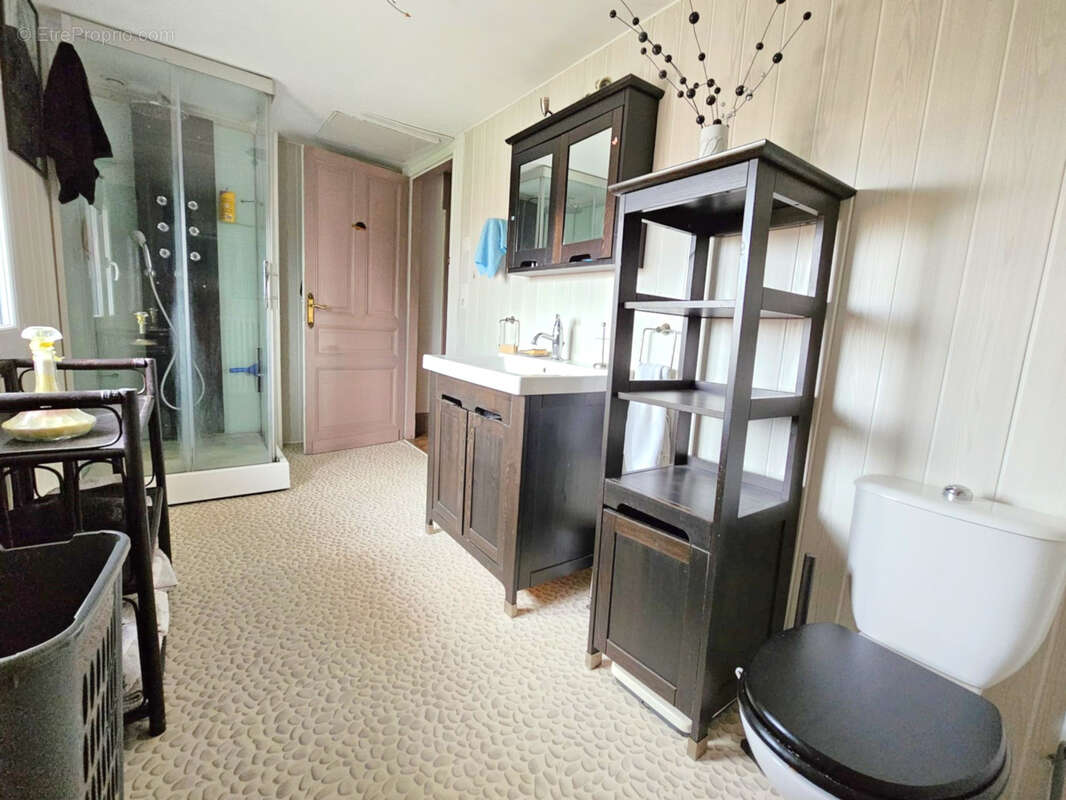 Maison à SAINTE-LIVRADE-SUR-LOT