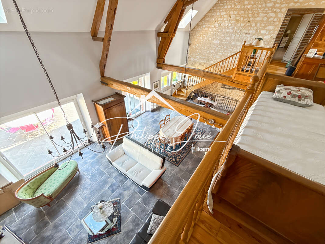 Maison à MALAY-LE-GRAND