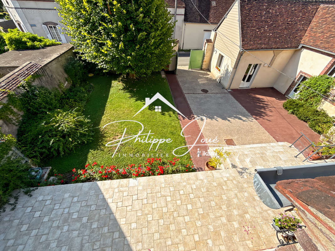 Maison à MALAY-LE-GRAND