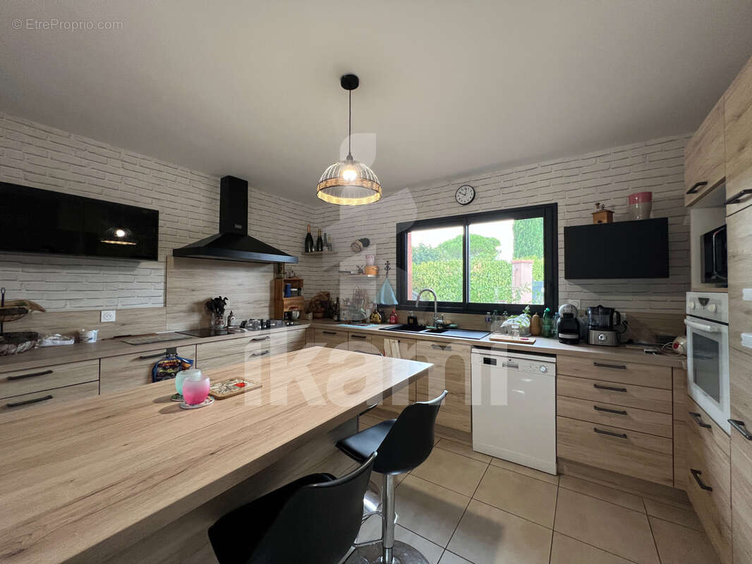 Maison à ROMANS-SUR-ISERE