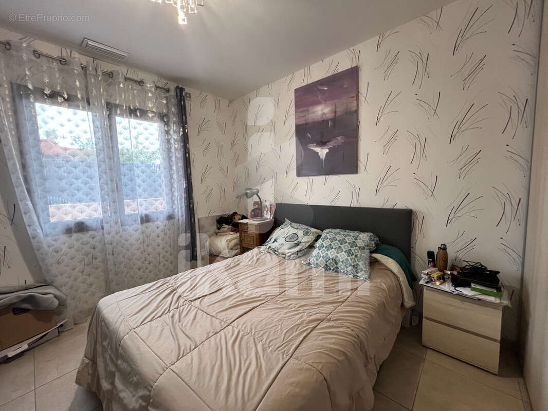 Maison à ROMANS-SUR-ISERE